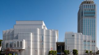 よこすか芸術劇場